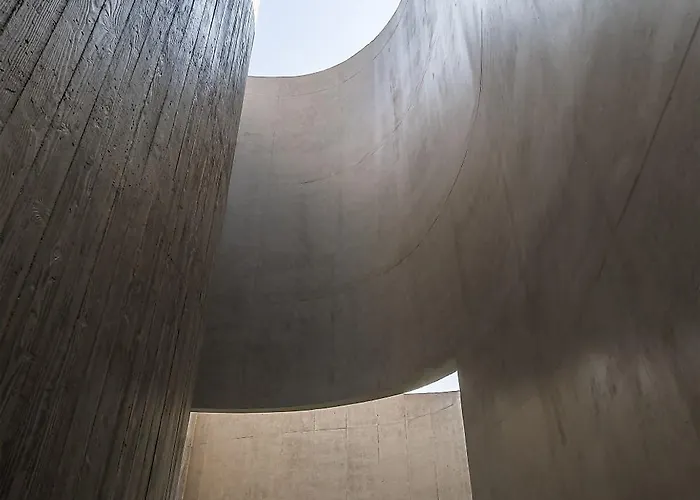 Urban Egg